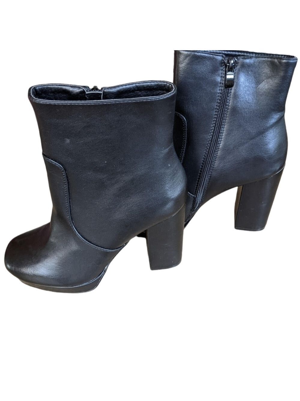 Pierre Dumas Berry boots - Black NWOT Size 10